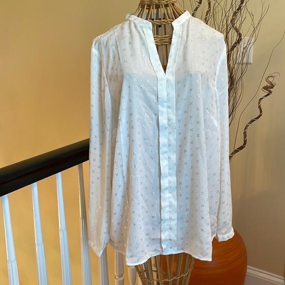 NWT the limited blouse 🔥SALE🎄 - Picture 1 of 6